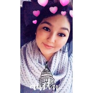 Meet your Posher, Aracely